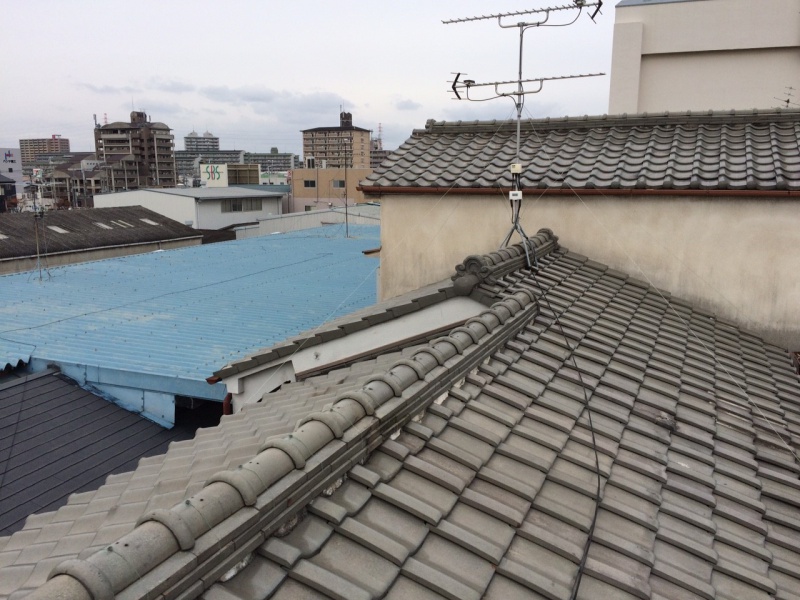 太陽熱温水器撤去／架台付【大阪府東大阪市】/撤去実績 ソーラー